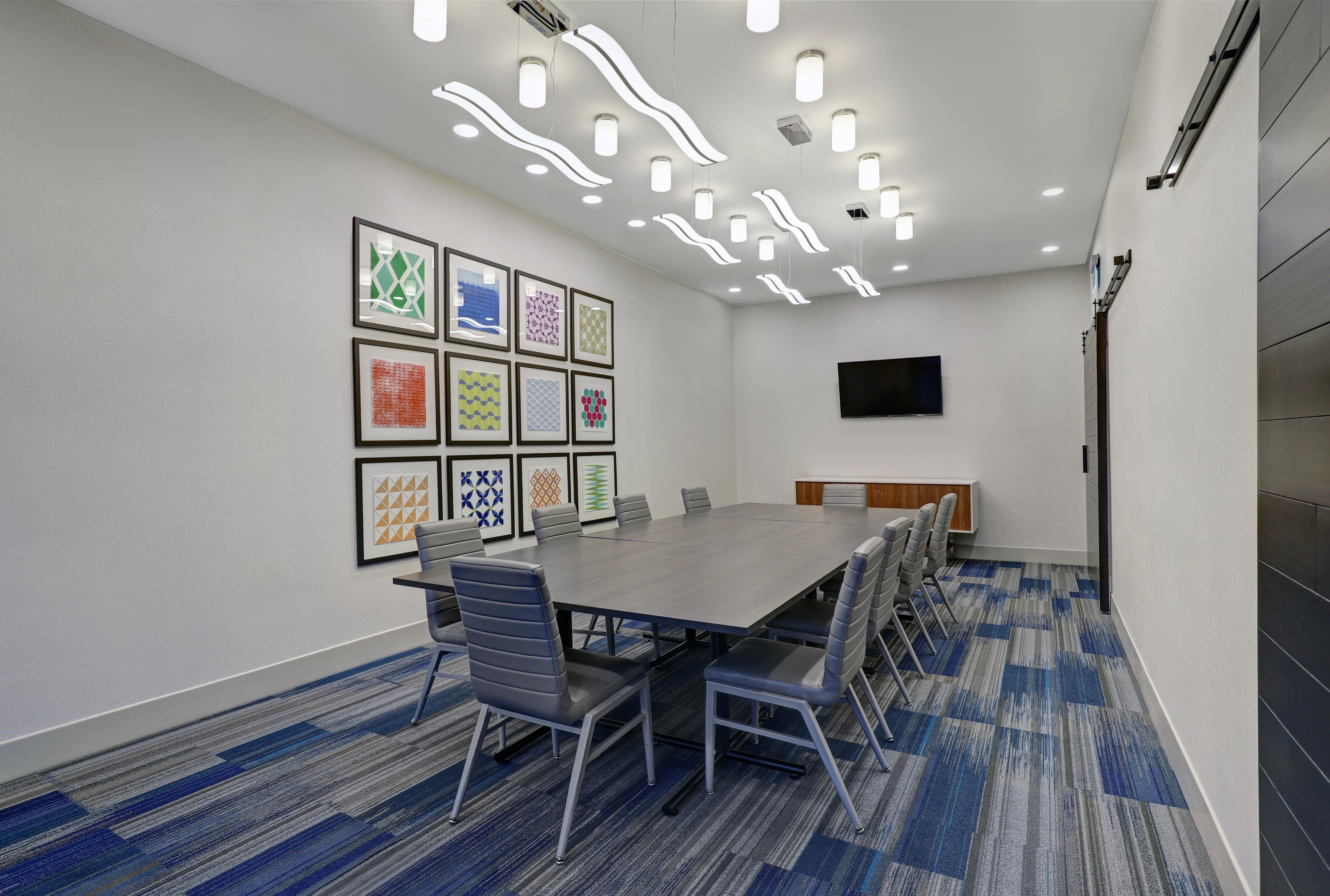 Holiday Inn Express & Suites - Порт-Элджин Экстерьер фото