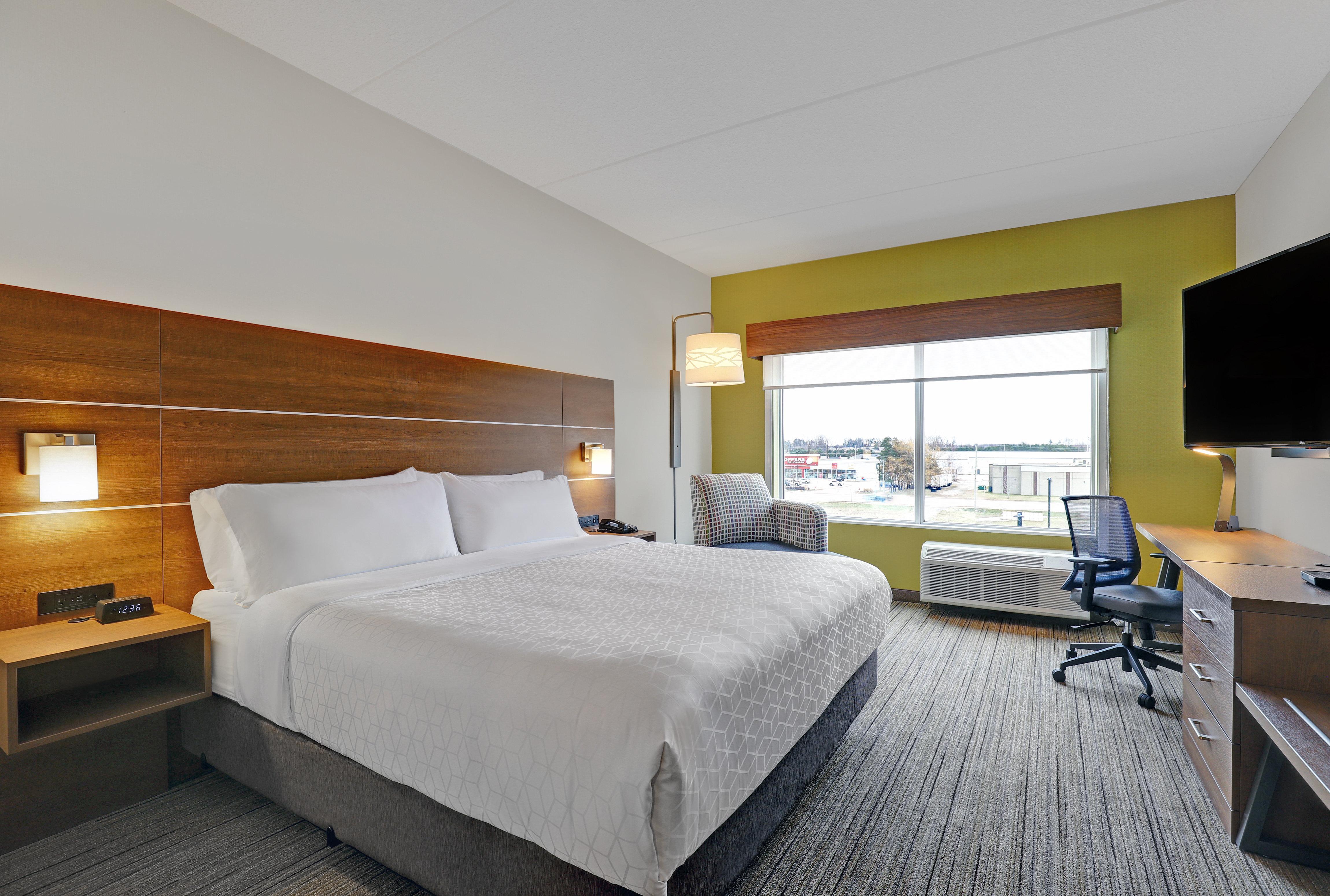 Holiday Inn Express & Suites - Порт-Элджин Экстерьер фото